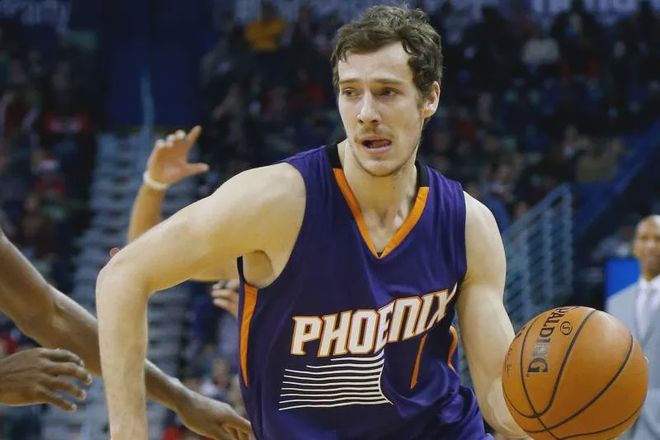 场观众的激 场观众的激