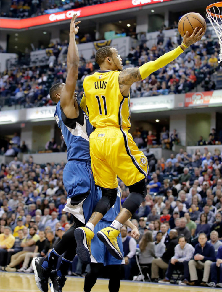 教练对中场 教练对中场